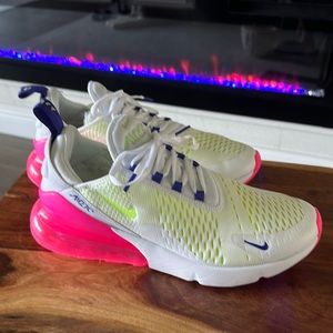 New Nike AirMax 270